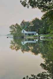 Picturesque cottage on Squam